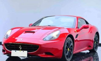 Ferrari California (Imported) 2009 model California 4.3 base version