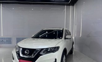 Nissan X-Trail, white, 2023 model, classic version, 2.0L, front-wheel drive, intelligent comfort version  