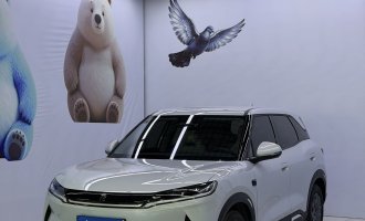 BYD ATTO 2 UP, white color, 2025 model year, "Smart Driver" version, 401 km, "Activity" version 