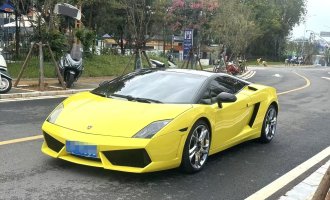 Lamborghini Gallardo (Imported) 2010 model LP550-2 5.2 automatic transmission
