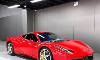 Ferrari 458 (Imported) 2011 model 458 Italia 4.5 standard version Automatic transmission