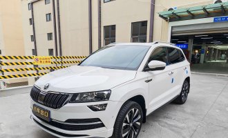 2022 model Skoda Karoq White 280TSI Luxury Edition