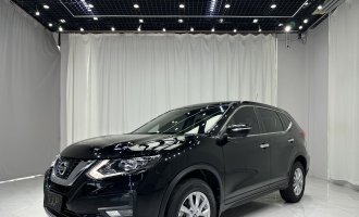 Nissan X-TRAIL, black color, 2022 model year, 2.0L, two-wheel drive, "Intelligent Comfort Version"  