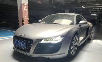 Audi R8 (Imported) 2012 Model R8 Coupe 5.2FSI Sequential Shift Quattro Limited Edition Manual Transmission