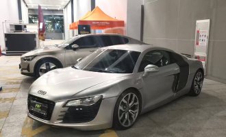 Audi R8 (Imported) 2007 model R8 Coupe 4.2FSI sequential shift Quattro manual transmission
