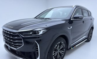 JETOUR X70 PLUS, black color, 2021 model year, 1.5T DCT variant, sedan, 7 seats  