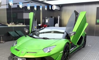 Lamborghini Aventador (Import) 2011 LP700-4 6.5L Sequential Manual Transmission 