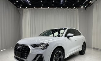 Audi Q3, white color, 2023 model year, 35 TFSI, stylish and dynamic variant (1.4T)  
