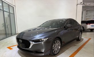 Mazda 3 Axela, gray, 2022 model, 2.0L, automatic Premium version