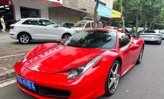 Ferrari 458 (Imported) 2011 model 458 Italia 4.5 Standard Automatic Transmission
