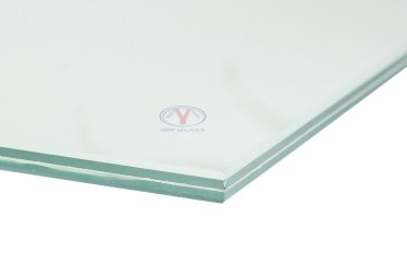 Vidrio laminado transparente