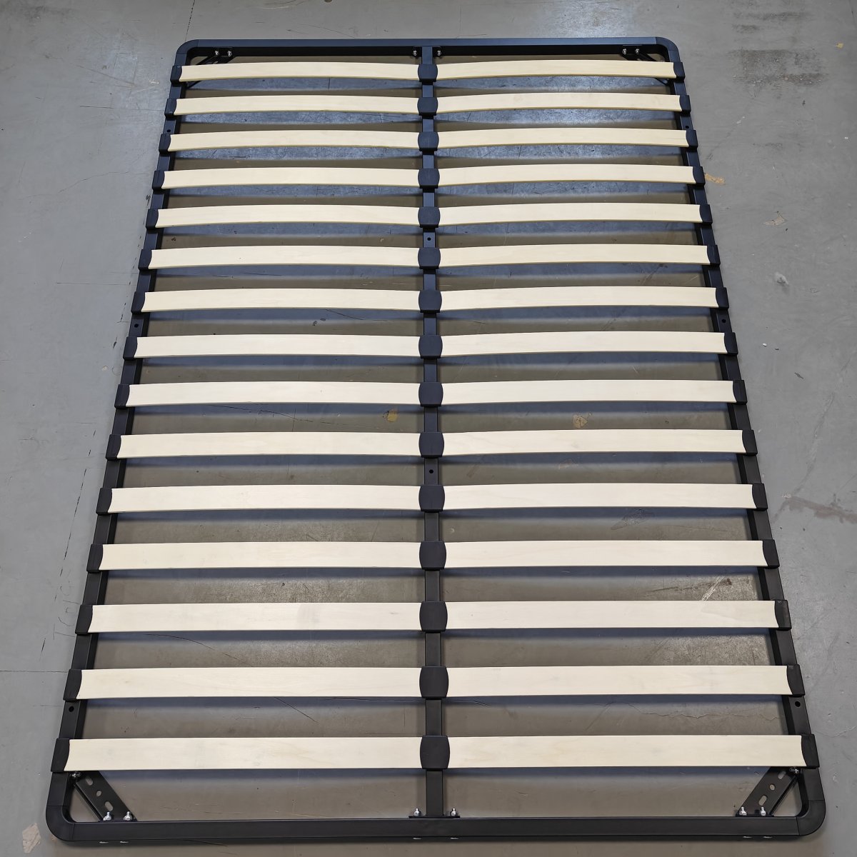 Estructura de cama de láminas tamaño queen