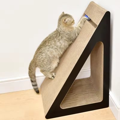 Triangle Cat Scratching Board Right Angle