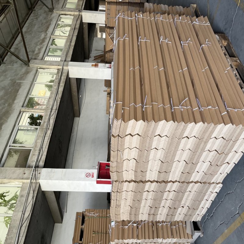 pallet-corner-protection-kraft-edge-protector