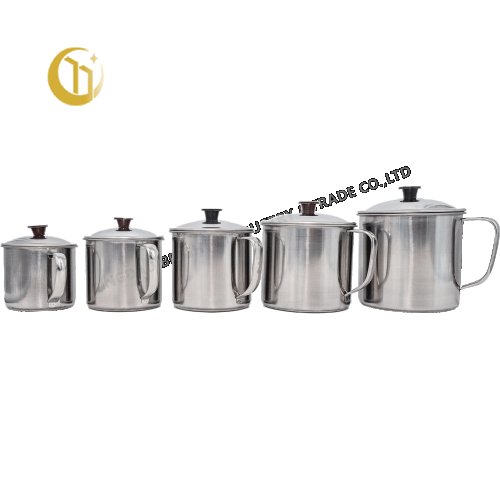 STAINLESS STEEL MUG WITH COVER