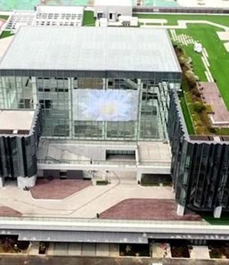 Centro Deportivo de la zona de alta tecnología