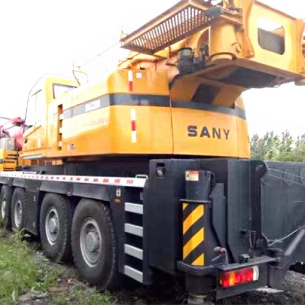 SAC2200S mobile truck crane