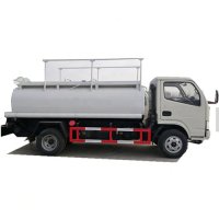 Dongfeng light fuel tank truck