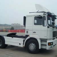 F2000 4X2 290hp tractor truck