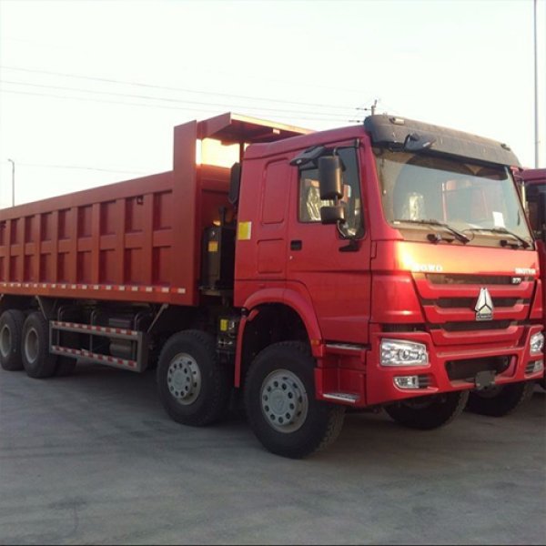 HOWO Dump Truck 50t 12 Tyres 8x4 Tipper Truck