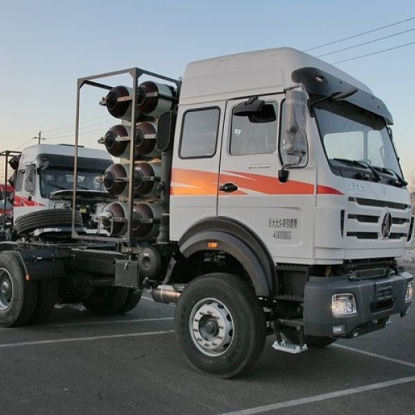 Beiben NG80B  LNG & CNG TRACTOR HEAD