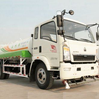 Howo ligth water bowser truck