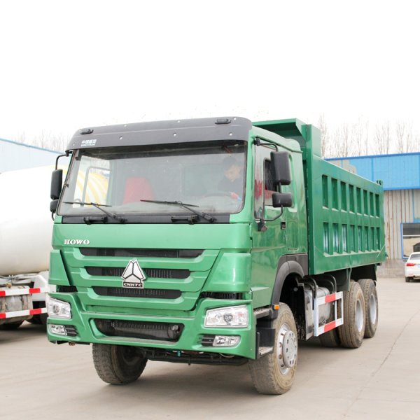 China SINOTRUK　HOWO Used dump truck (22)