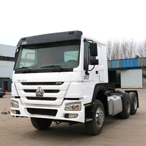 China SINOTRUK HOWO Used Tractor Truck (2)