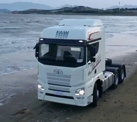 WHAT ARE THE FEATURES OF FAW TRUCKS JH6?