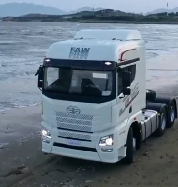 WHAT ARE THE FEATURES OF FAW TRUCKS JH6?