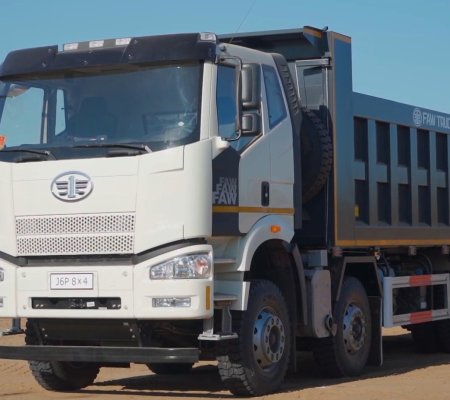 FAW TRUCKS J6P:A RELIABLE CHOICE FOR COMMERCIAL TRANSPORTATION