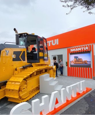 With New Products Aiming at High-End Market Shantui Makes Grand Appearance at ConExpo