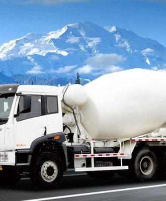 Concrete Mixer Truck: Boosting Efficiency in Construction Projects