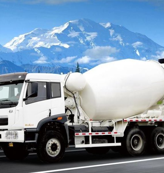 Concrete Mixer Truck: Boosting Efficiency in Construction Projects