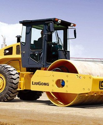 Road Compactor or Roller: Which is the Ideal Hire for Your Project