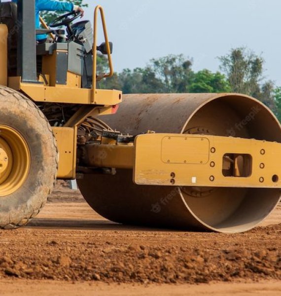 Decoding Road Compactors: When to Choose Over Rollers