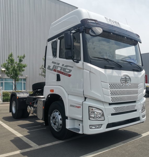 Fuel Efficiency & Operating Costs: Straight Truck or Truck Tractor