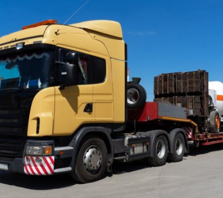 Heavy Duty Truck Buying Guide: How to Choose the Best for Long-Haul Transport