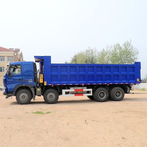 Sinotruk 12 Wheeler Tipper Low Cost Heavy Duty Truck