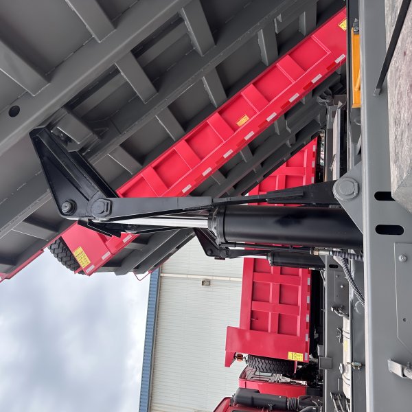 Sinotruk Heavy Duty Mining Dump Tipper