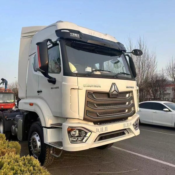 Sinotruk 6x4 Heavy Duty Tractor