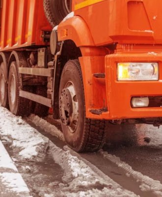 Trucks That Survive Heat, Snow, and Rain Effortlessly