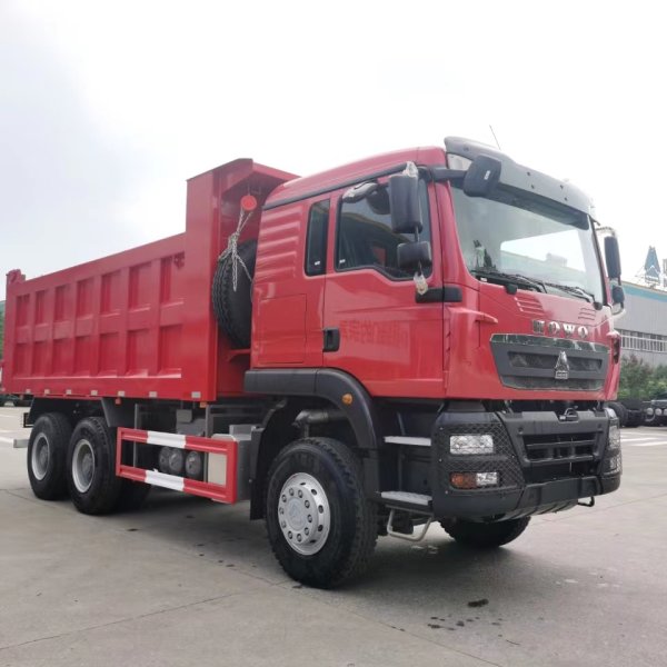 Sinotruk Low Cost Heavy Duty Truck - 8x4 Dump Truck for  Africa Trade