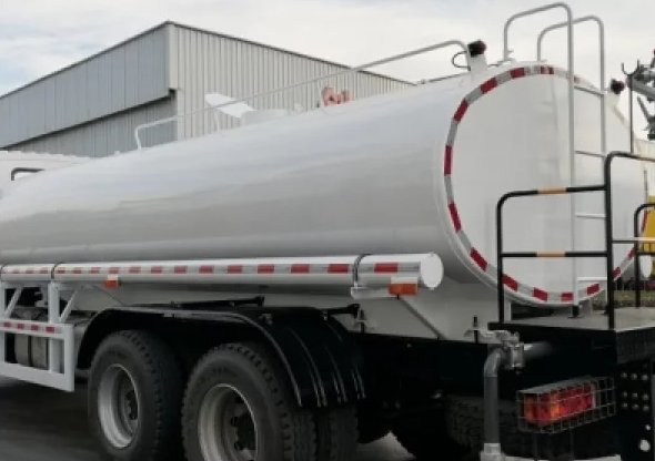 FAW 6X4 oil Tank Truck 28 Cubic Meters
