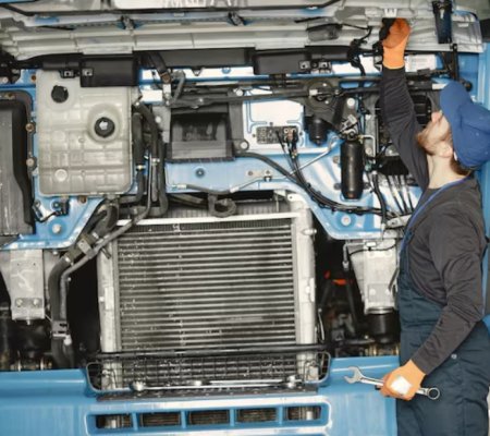 How Transmission Settings Influence Fuel Use in Heavy Cargo Hauling