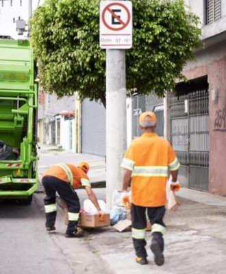 Why Specialized Vehicles Are Essential for Municipal Services