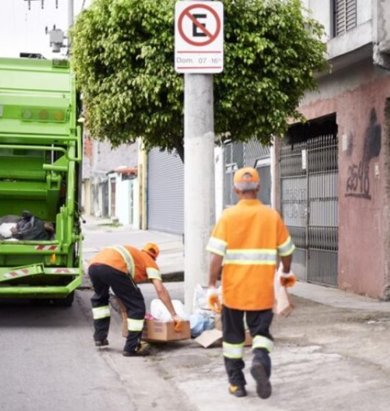 Why Specialized Vehicles Are Essential for Municipal Services