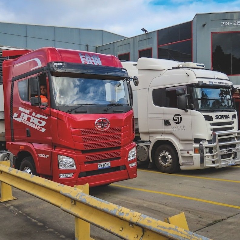 Efficient fleet integration of Multi-Brand trucks and heavy machinery
