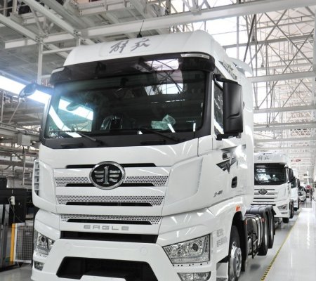 Slash Procurement Time: How a Multi-Brand China Truck Supplier Simplifies Global Logistics