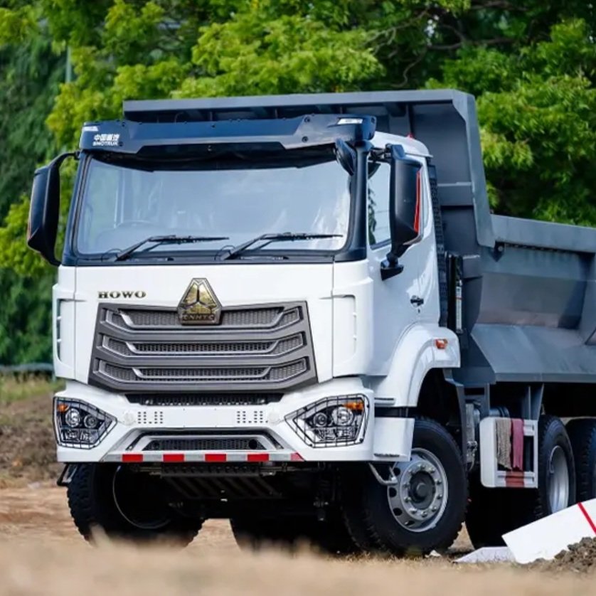 Chary Machinery HOWO heavy duty trucks for specialized industrial transport
